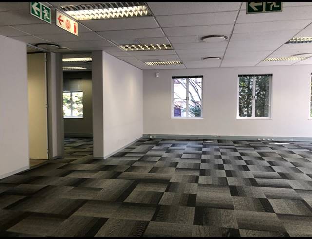 322M² OFFICE TO LET IN WIERDA VALLEY